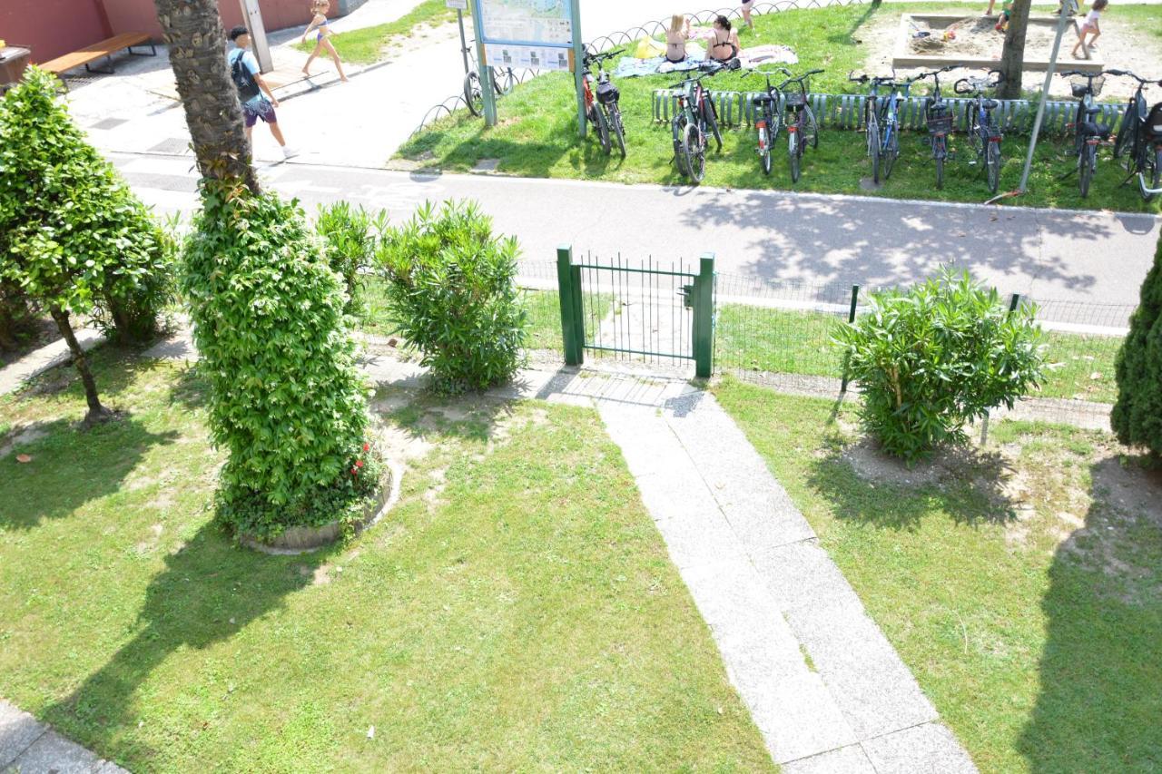 Terrazza Sul Lago Riva del Garda Luaran gambar